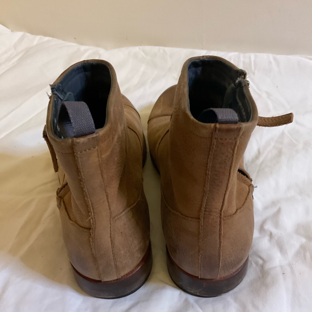 J. shoes Italian Leather Bootie - Picture 3 of 7
